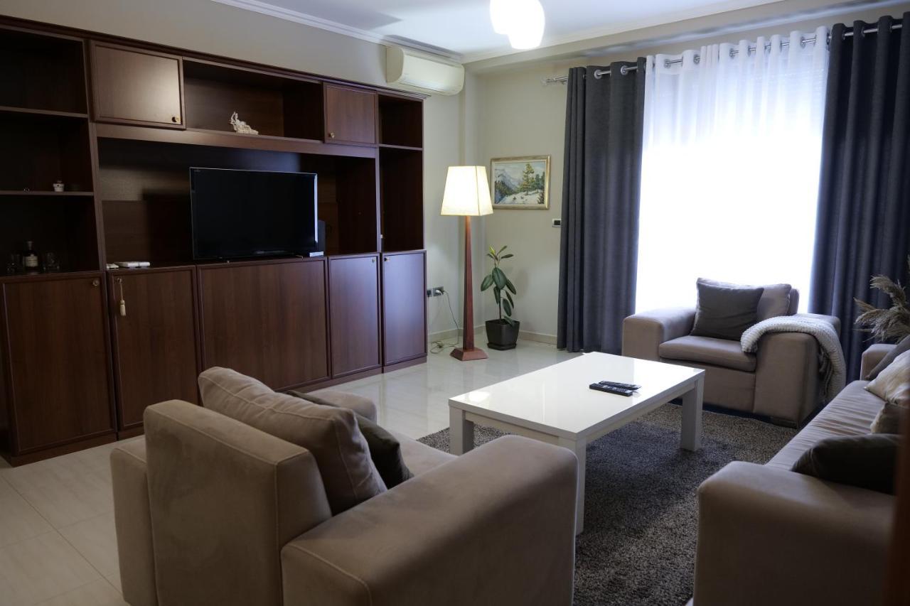 Luxury Condo In Tiranë Eksteriør bilde