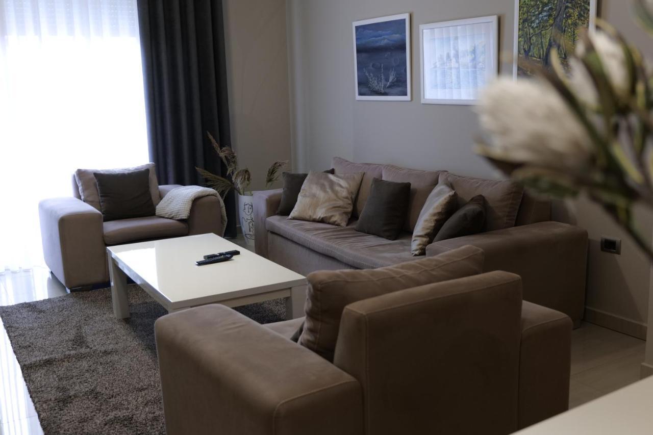 Luxury Condo In Tiranë Eksteriør bilde