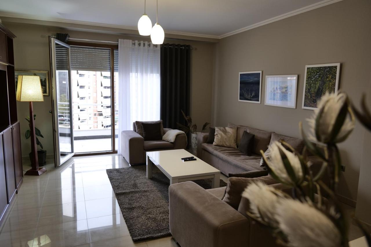 Luxury Condo In Tiranë Eksteriør bilde